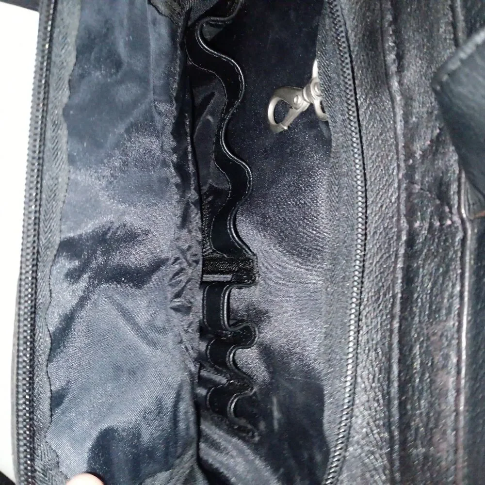 McKlein Black Leather Laptop Briefcase Dual Expandable 16 x 13 x 5 Inch Shoulder